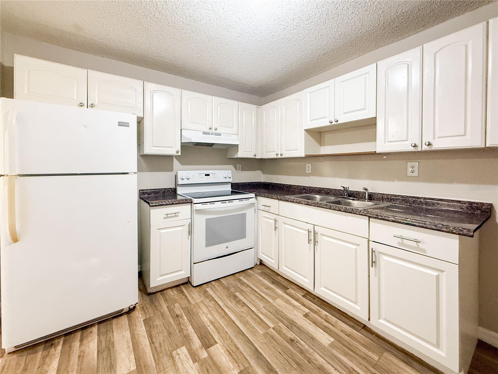 OAK PARK - Residential