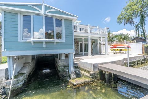 Tiny photo for 202 NE 2nd Avenue, Crystal River, FL 34429 (MLS # OM708725)