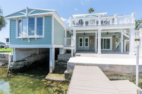 Tiny photo for 202 NE 2nd Avenue, Crystal River, FL 34429 (MLS # OM708725)