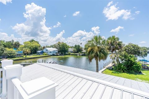 Tiny photo for 202 NE 2nd Avenue, Crystal River, FL 34429 (MLS # OM708725)