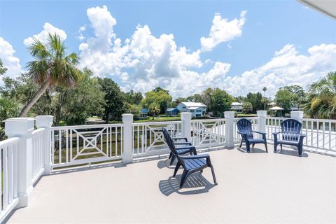 Tiny photo for 202 NE 2nd Avenue, Crystal River, FL 34429 (MLS # OM708725)