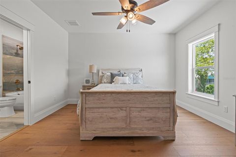 Tiny photo for 202 NE 2nd Avenue, Crystal River, FL 34429 (MLS # OM708725)