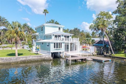 Tiny photo for 202 NE 2nd Avenue, Crystal River, FL 34429 (MLS # OM708725)
