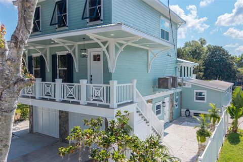 Tiny photo for 202 NE 2nd Avenue, Crystal River, FL 34429 (MLS # OM708725)