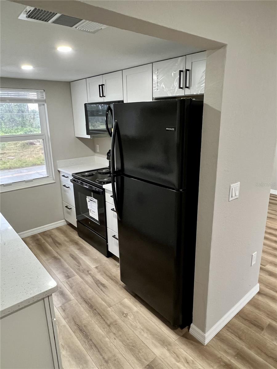 ROTONDA MANOR BLDG B - Residential Lease