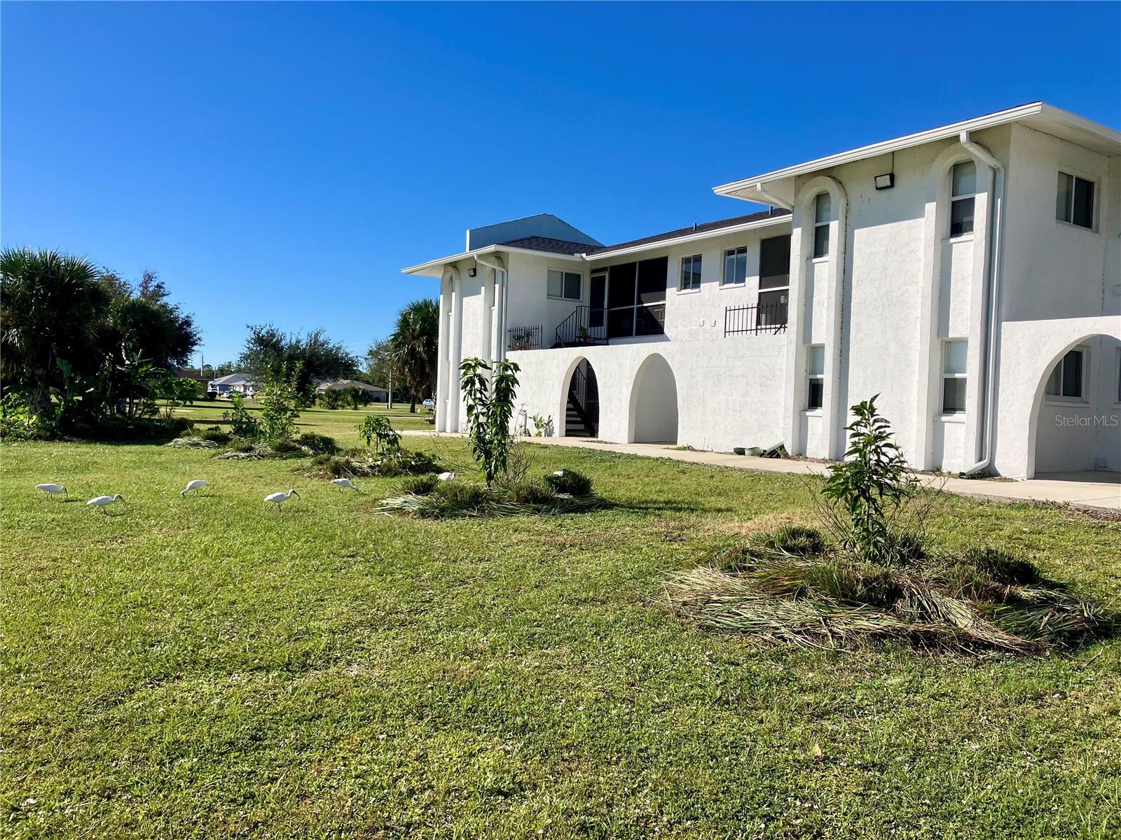 ROTONDA MANOR BLDG B - Residential Lease