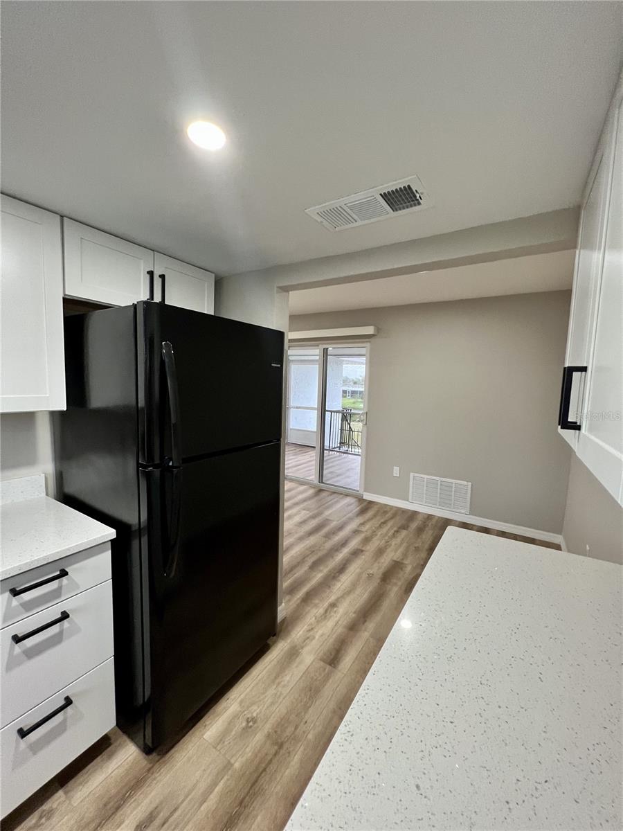 ROTONDA MANOR BLDG B - Residential Lease