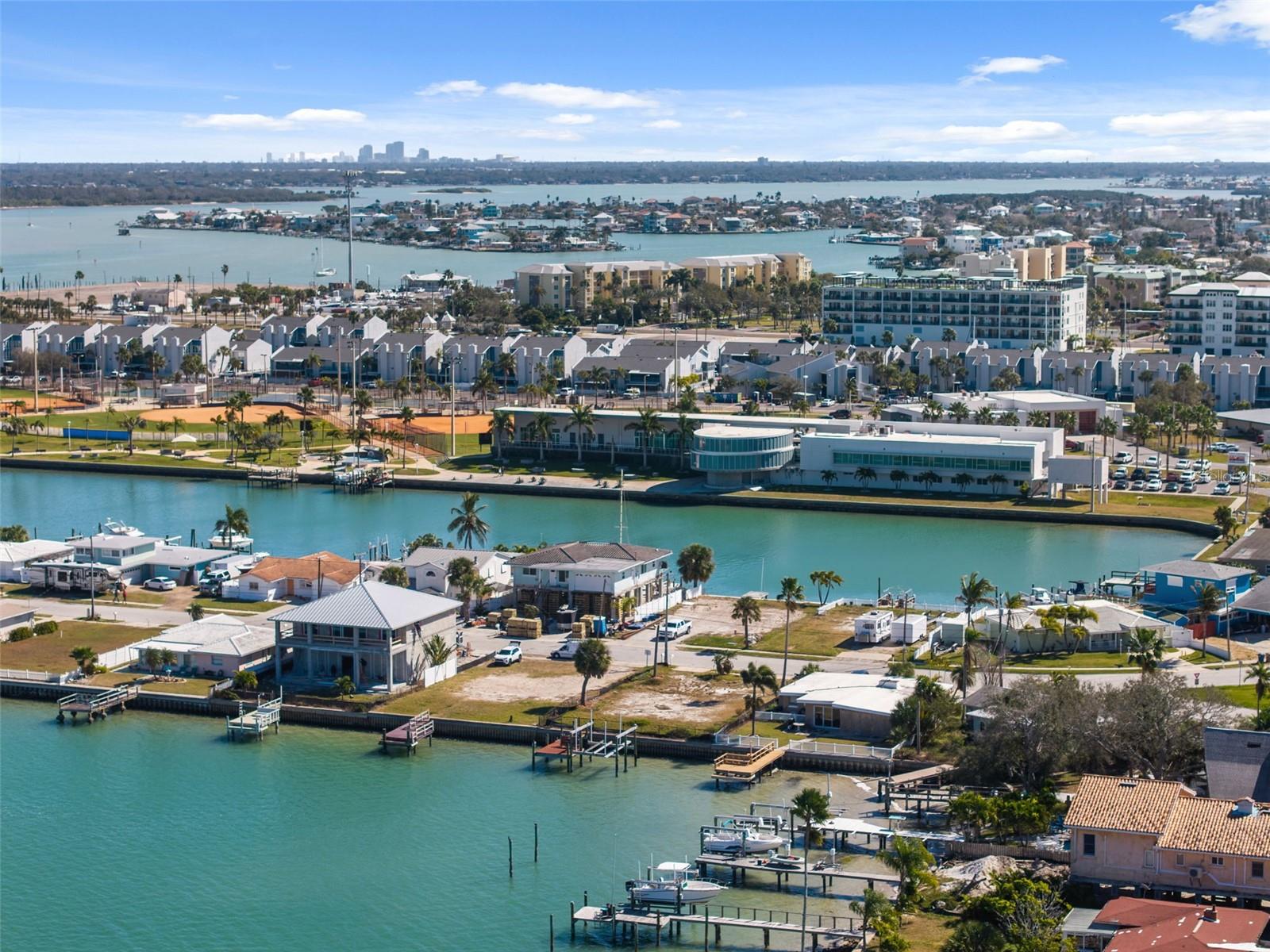 LONE PALM BEACH 5TH ADD BLK 29 REP - Land