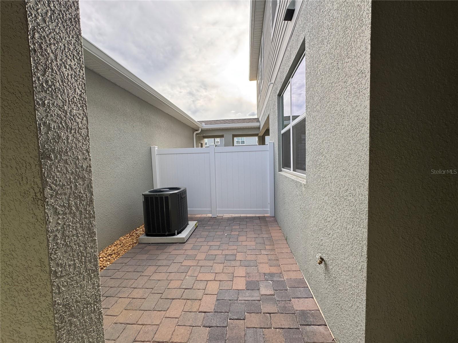 HAMLIN RIDGE - Residential