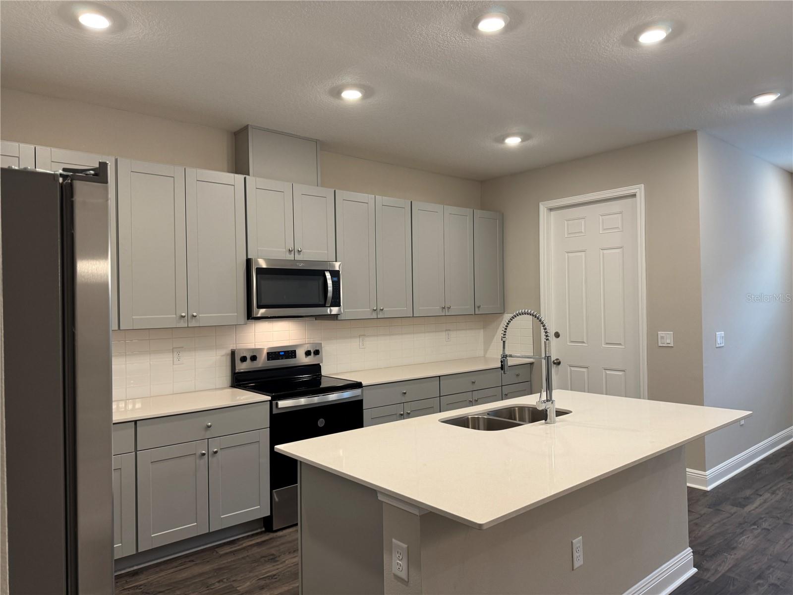 HAMLIN RIDGE - Residential