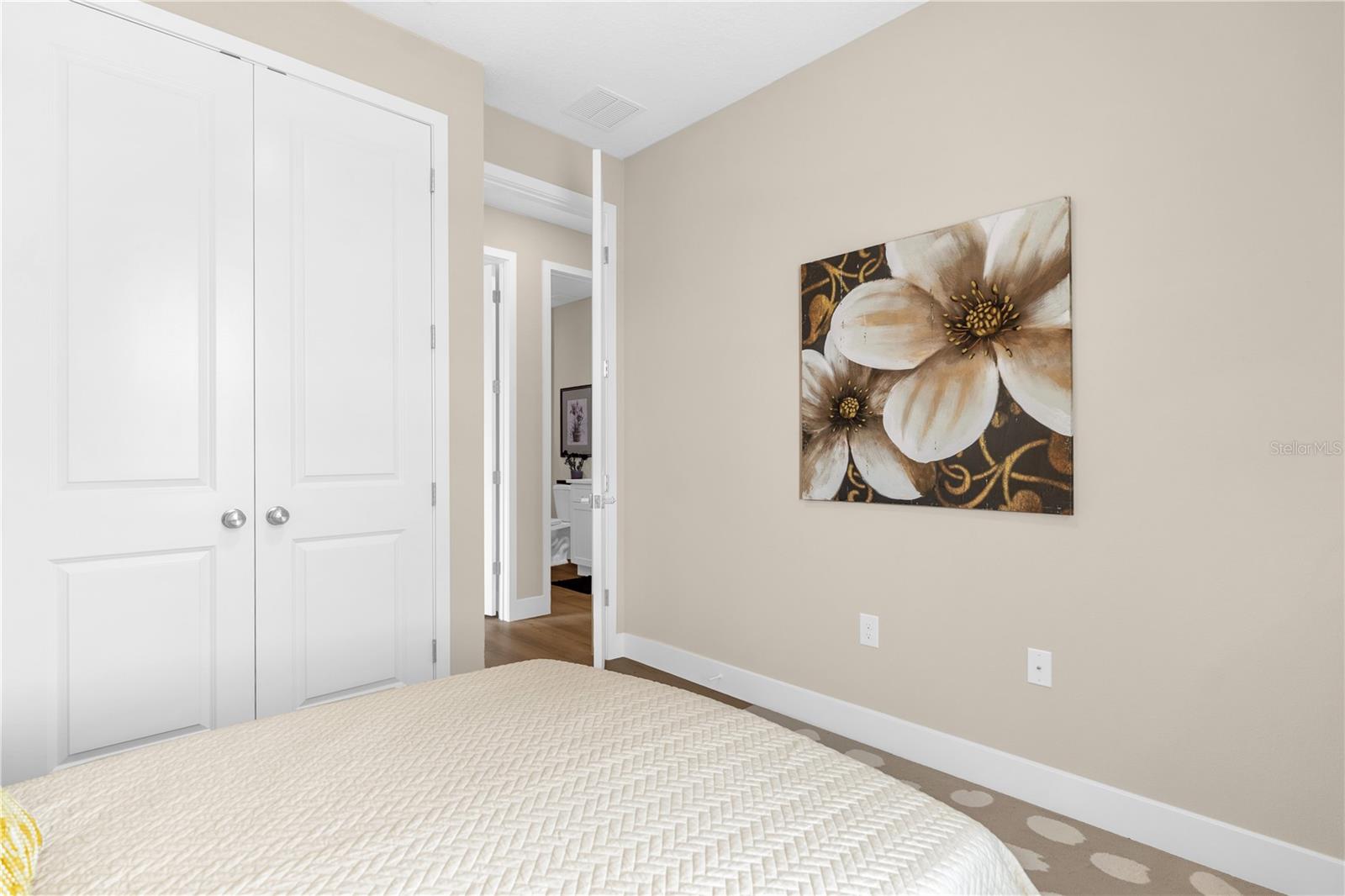 RESIDENCES AT WINTER HAVEN - Residential