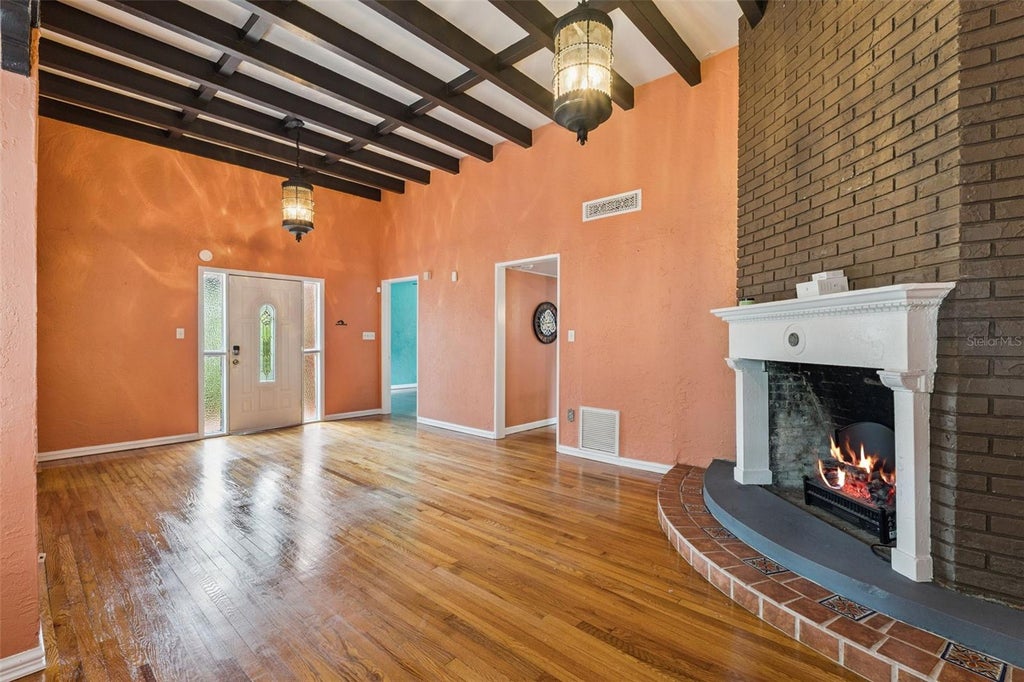 Photo of 536 Valencia Street, Sanford, FL 32771 (MLS # O6453114)