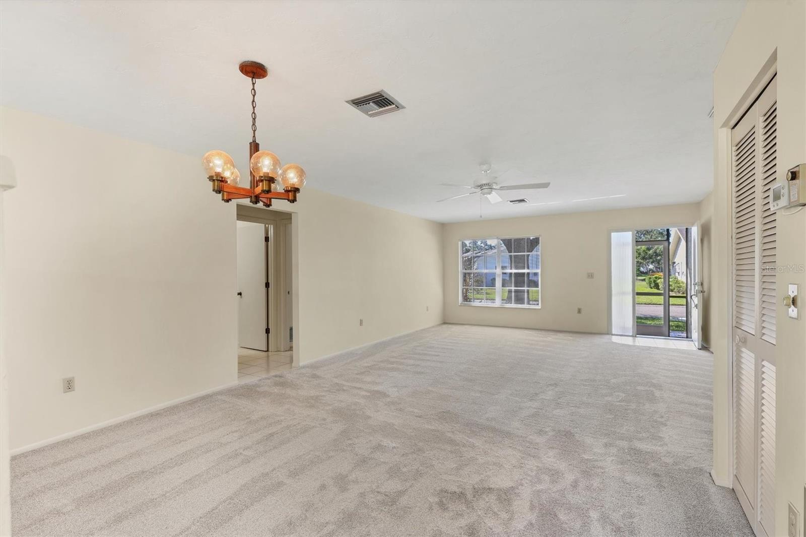 4223 OAKHURST CIRCLE E 3025