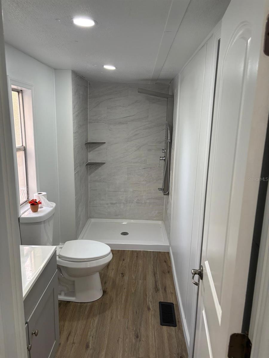 DAYTONA NORTH - Residential