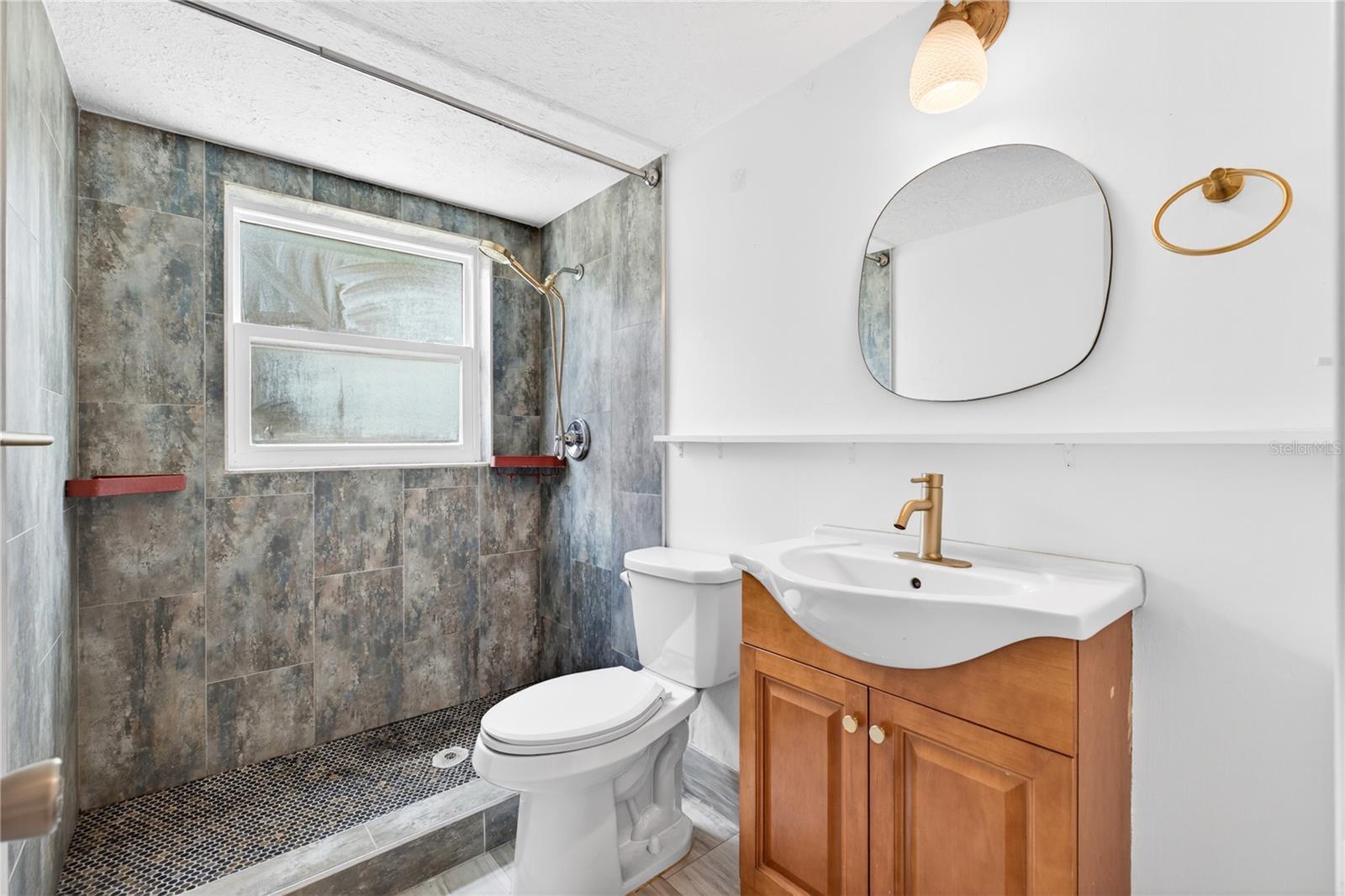 LAKE BARTON SHORES - Residential
