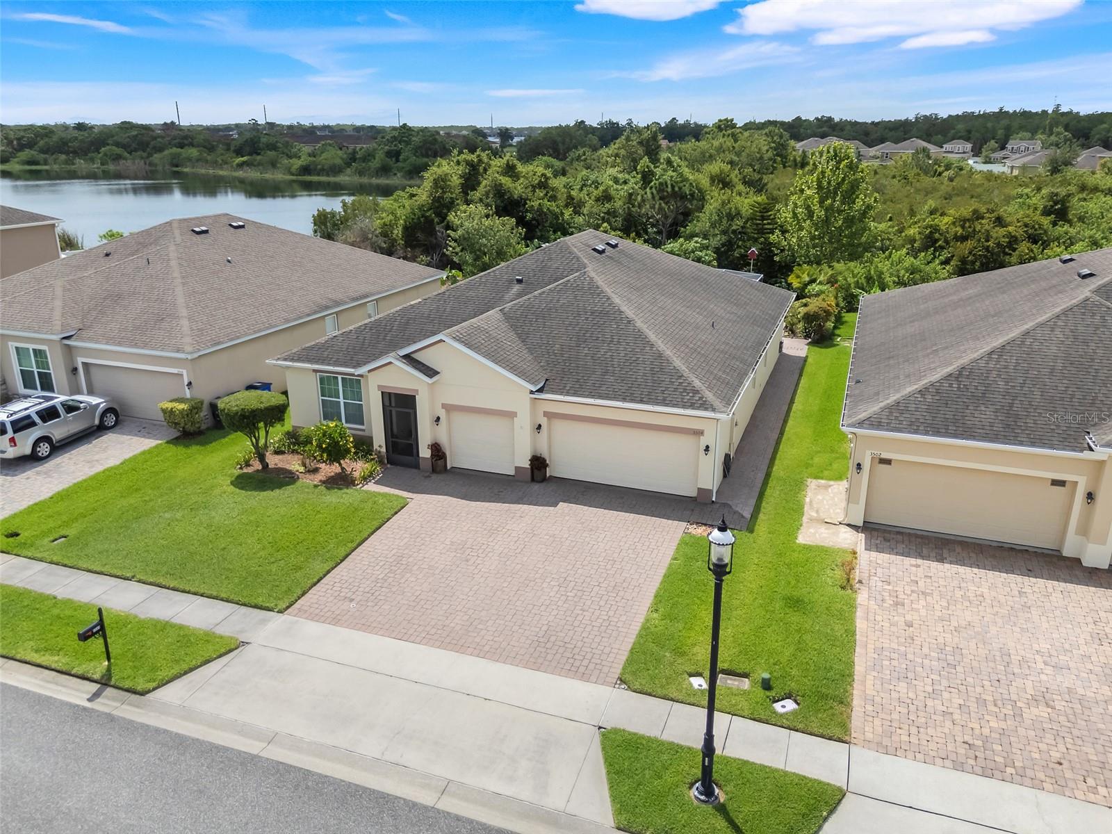 3504 CAYUGAS LOOP