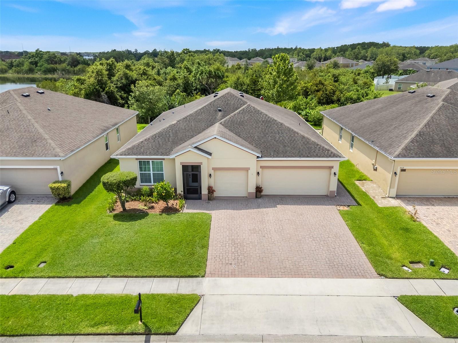 3504 CAYUGAS LOOP