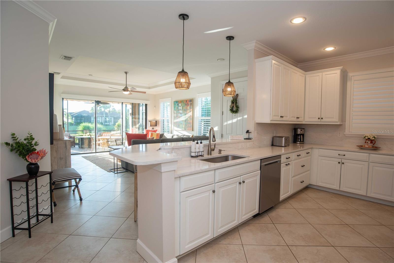 ESPLANADE BY SIESTA KEY - Residential Lease