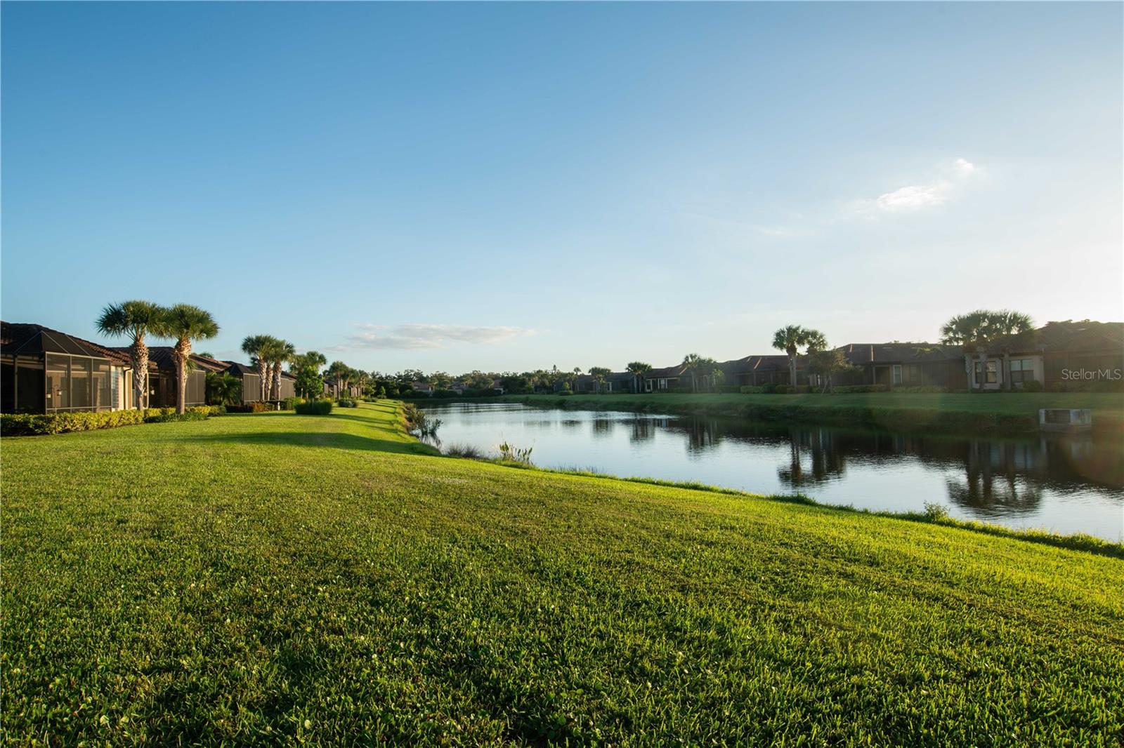 ESPLANADE BY SIESTA KEY - Residential Lease