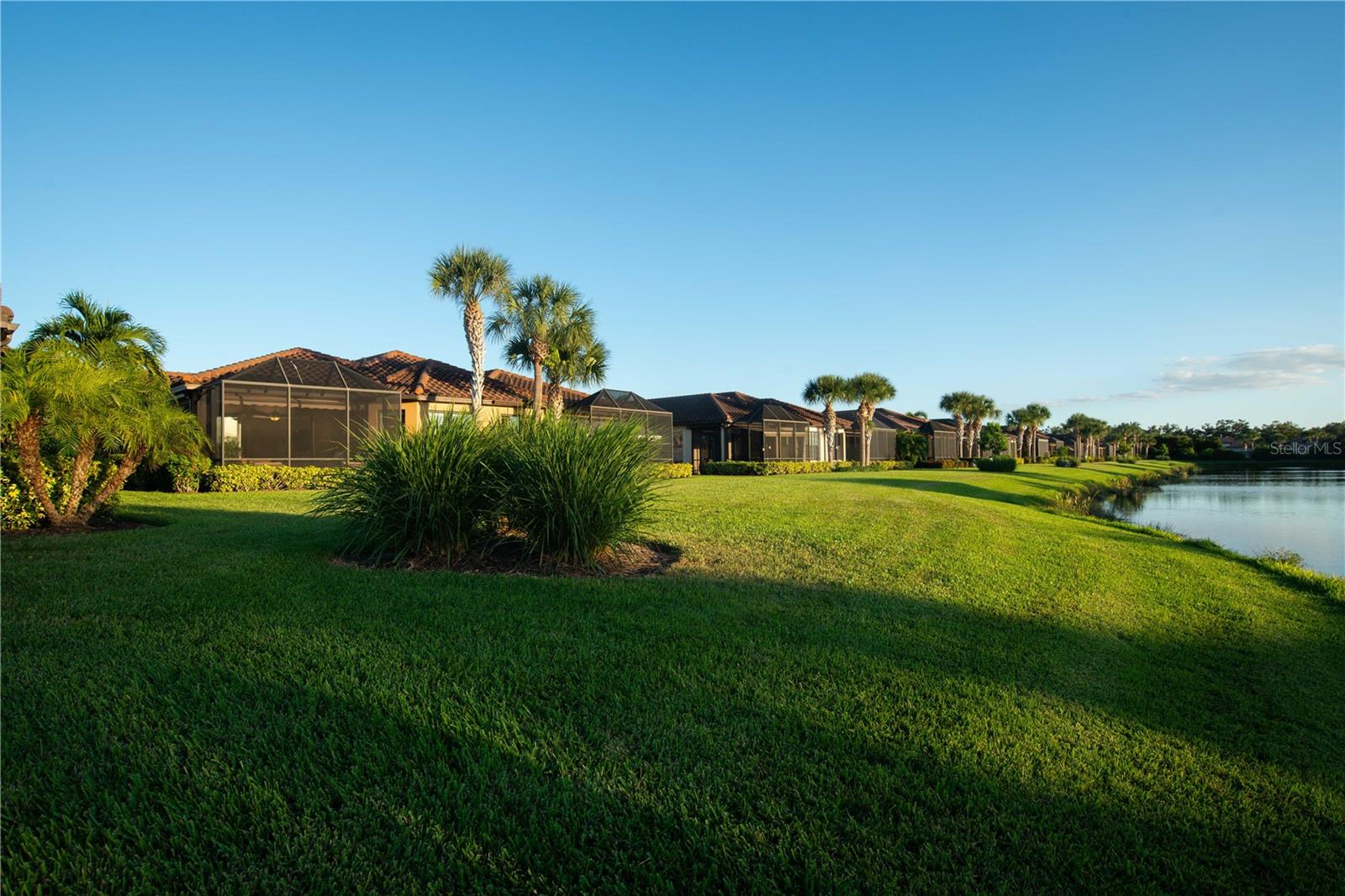ESPLANADE BY SIESTA KEY - Residential Lease