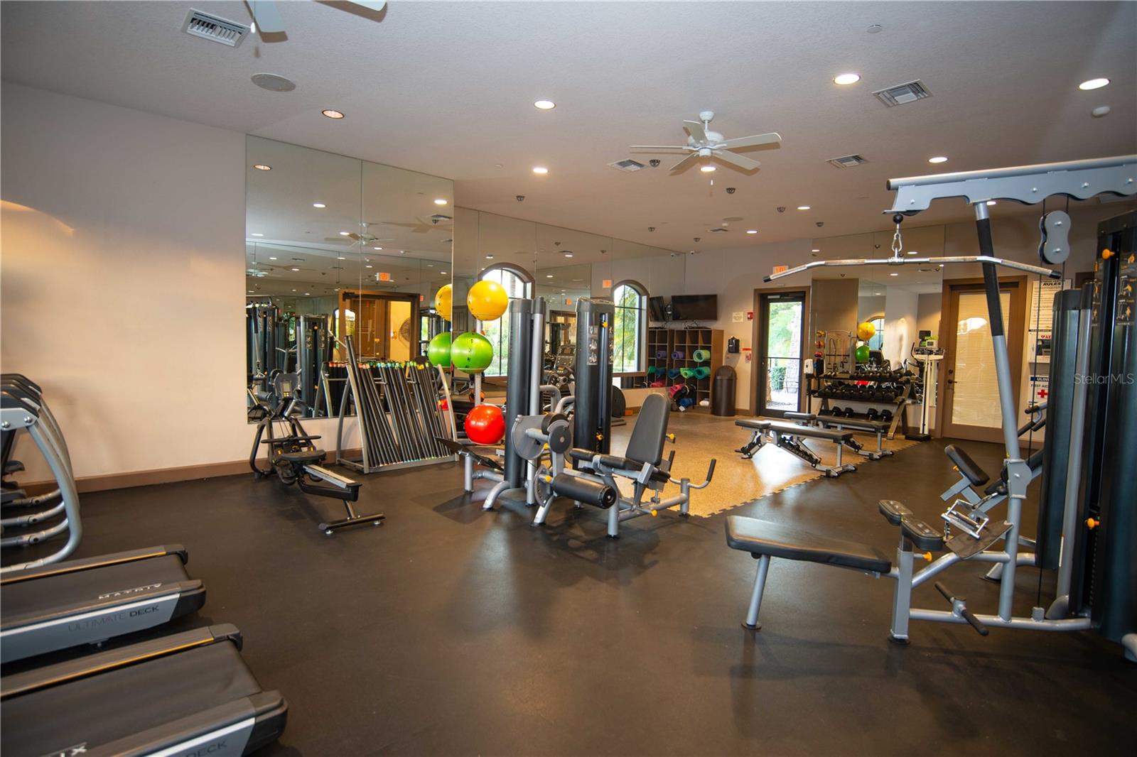 ESPLANADE BY SIESTA KEY - Residential Lease