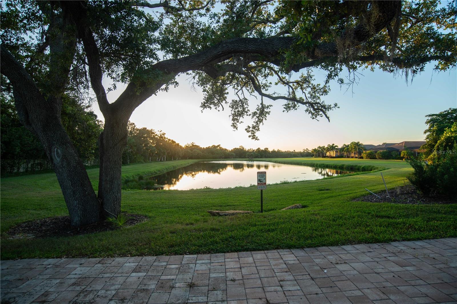 ESPLANADE BY SIESTA KEY - Residential Lease