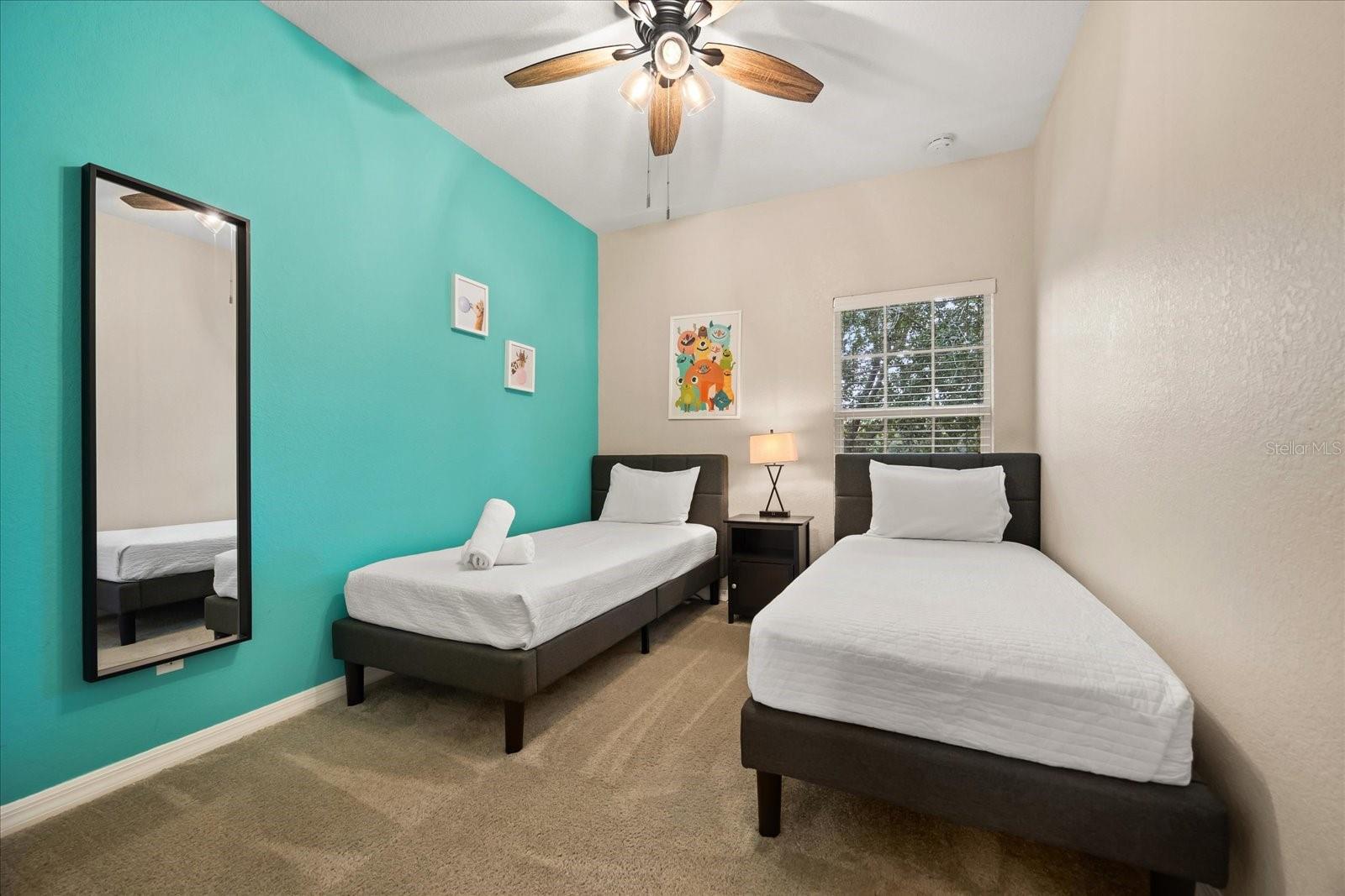 2462 CARAVELLE CIRCLE