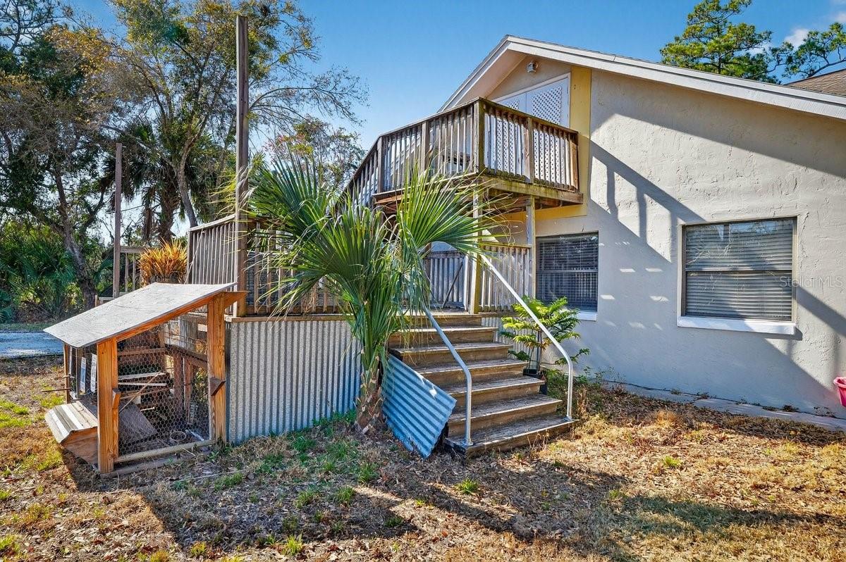 VILLAGE PINE RUN - Residential