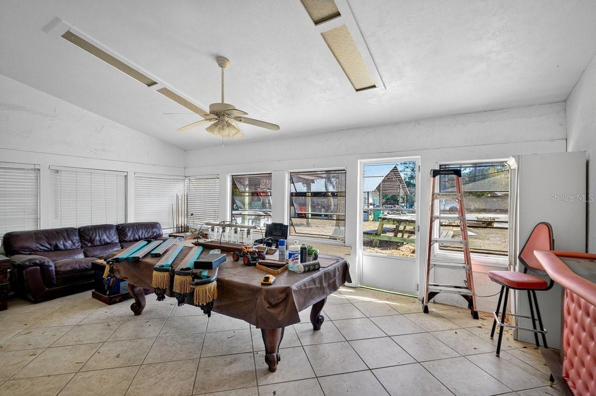 VILLAGE PINE RUN - Residential