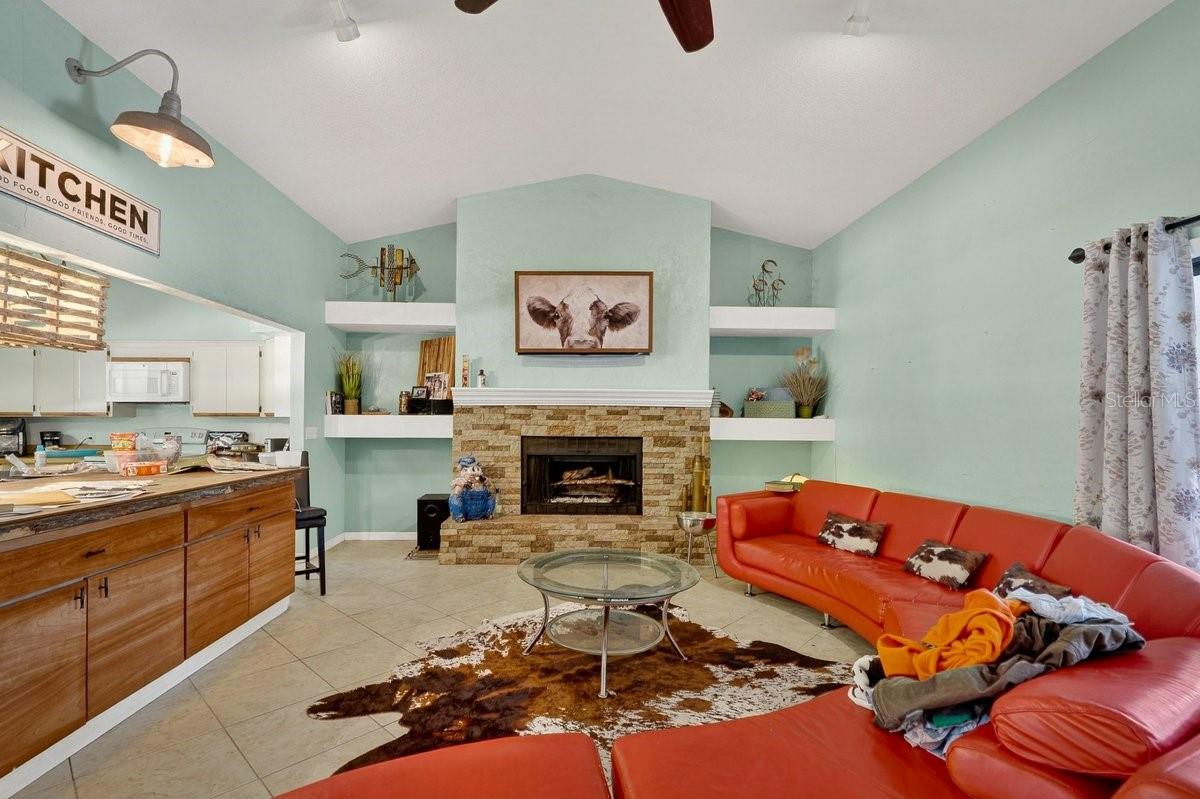 VILLAGE PINE RUN - Residential