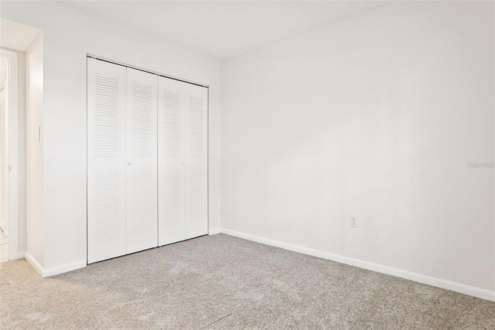 MEADOWLAKE PALM HARBOR CONDO - Residential