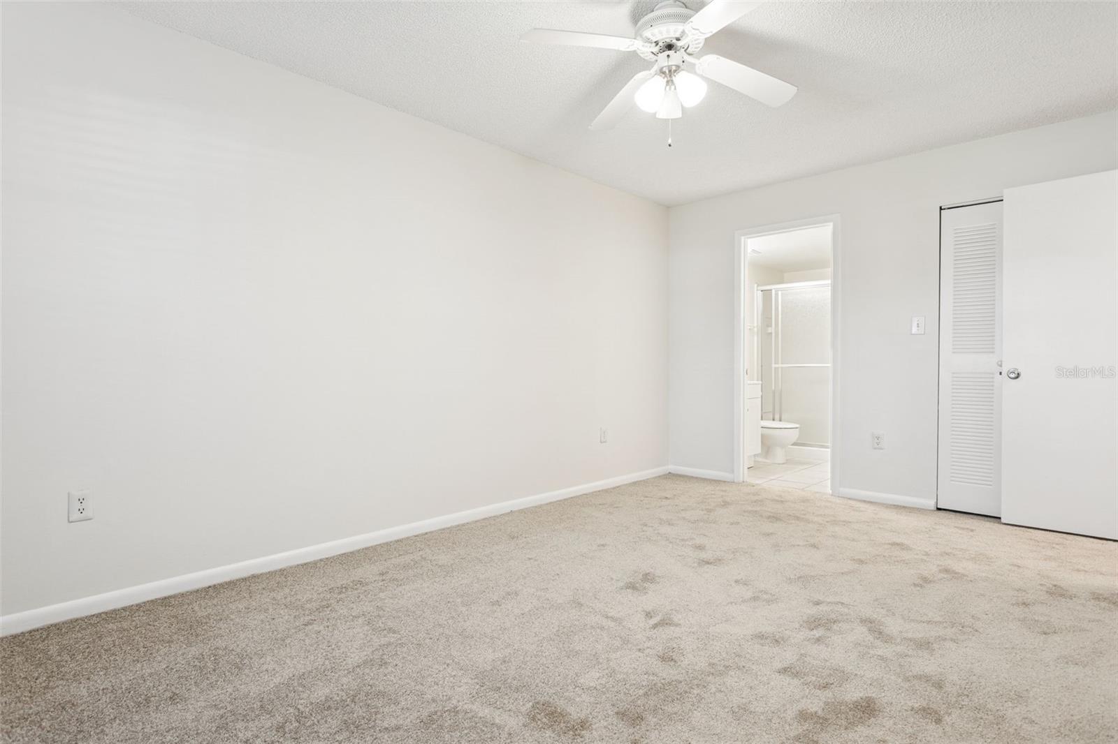 MEADOWLAKE PALM HARBOR CONDO - Residential