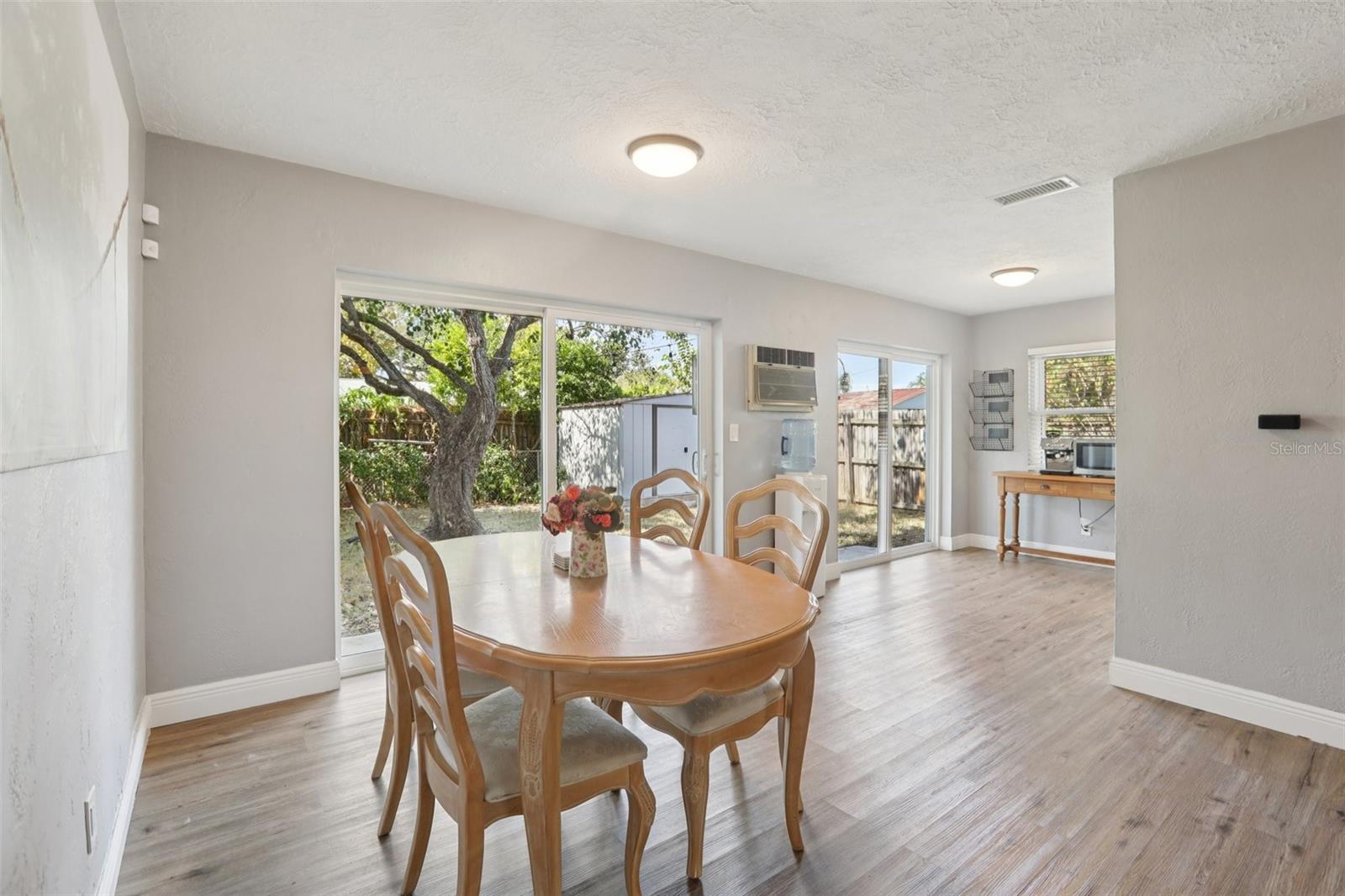 GREENDALE ESTATES 3RD ADD - Residential