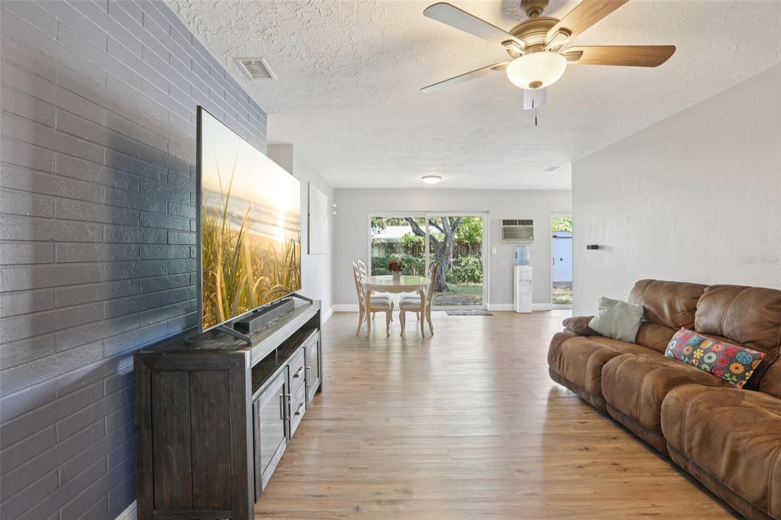 GREENDALE ESTATES 3RD ADD - Residential