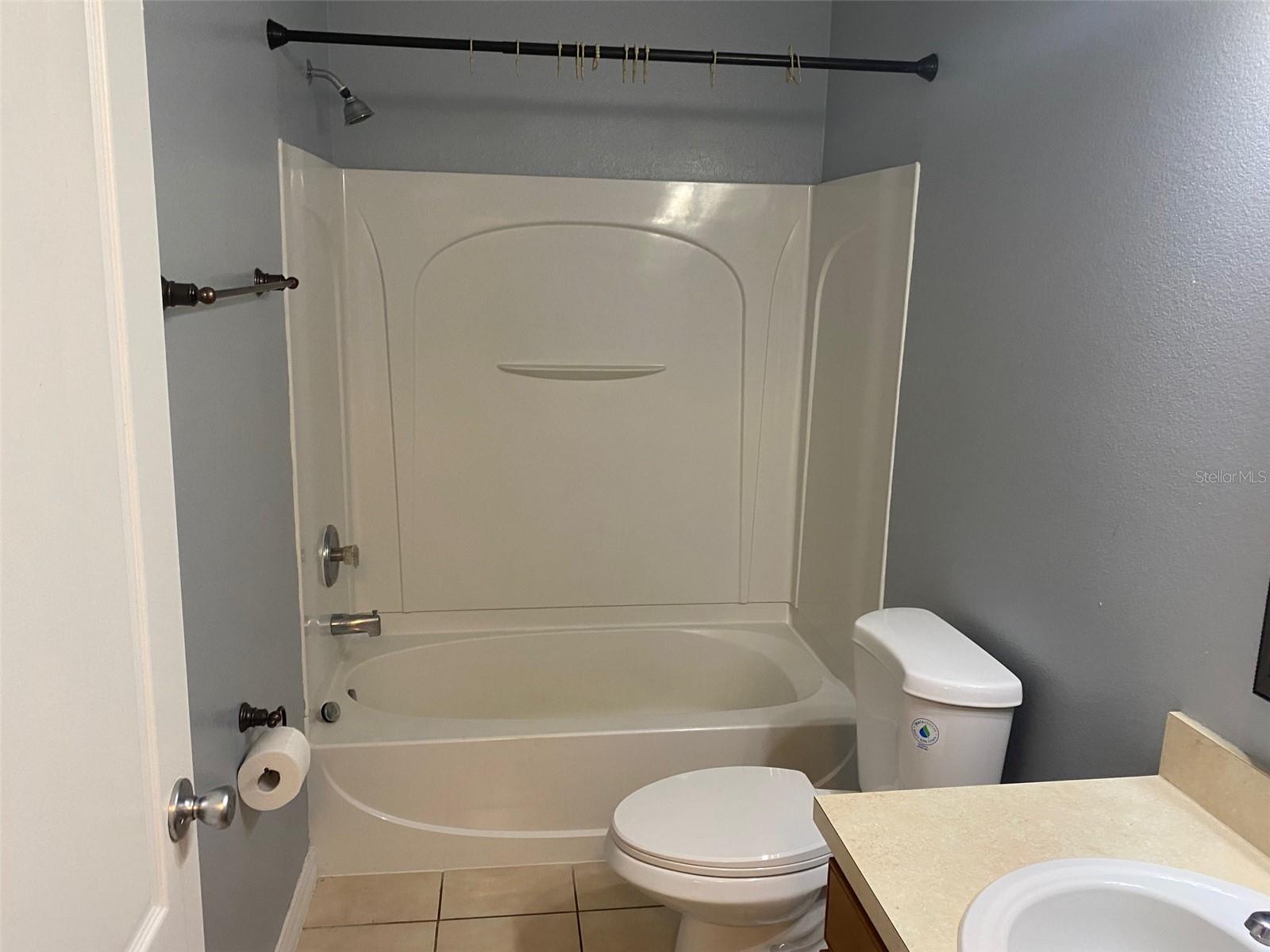 PEMBERLY PINES - Residential Lease