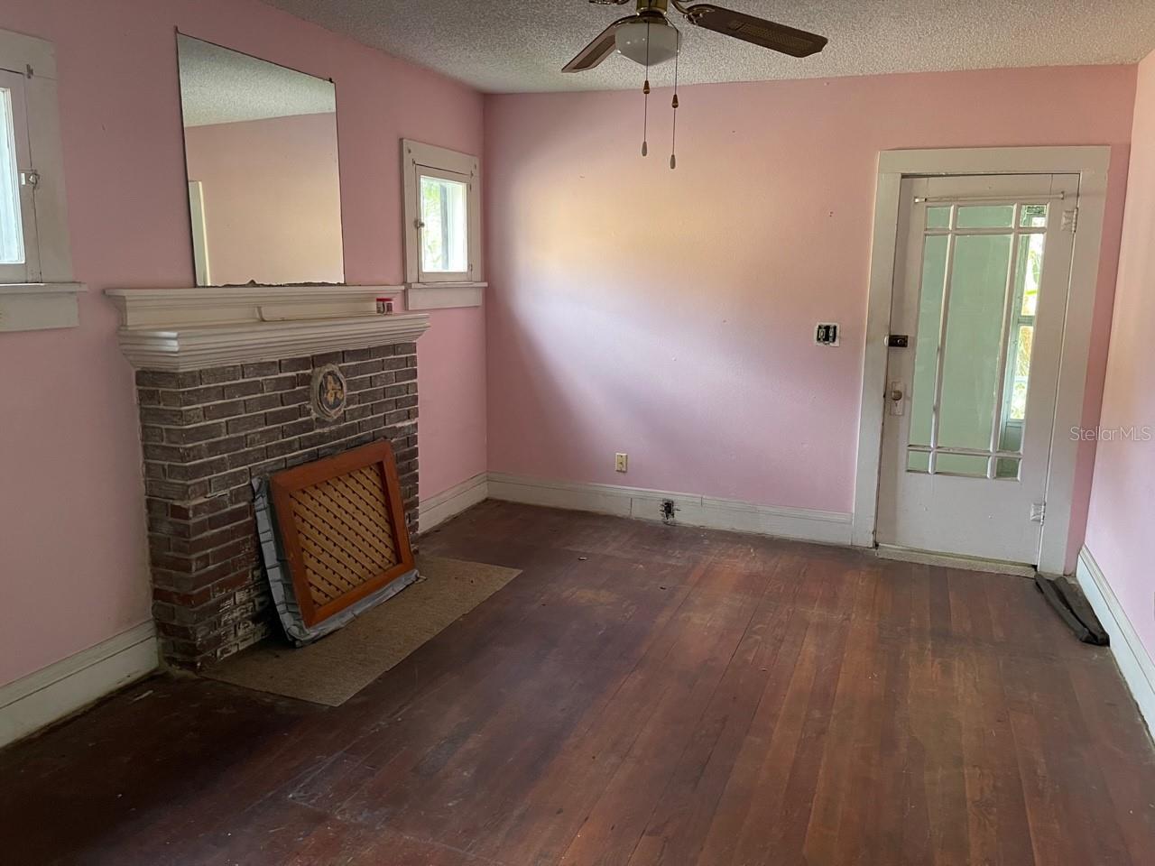 PARKSIDE - Residential