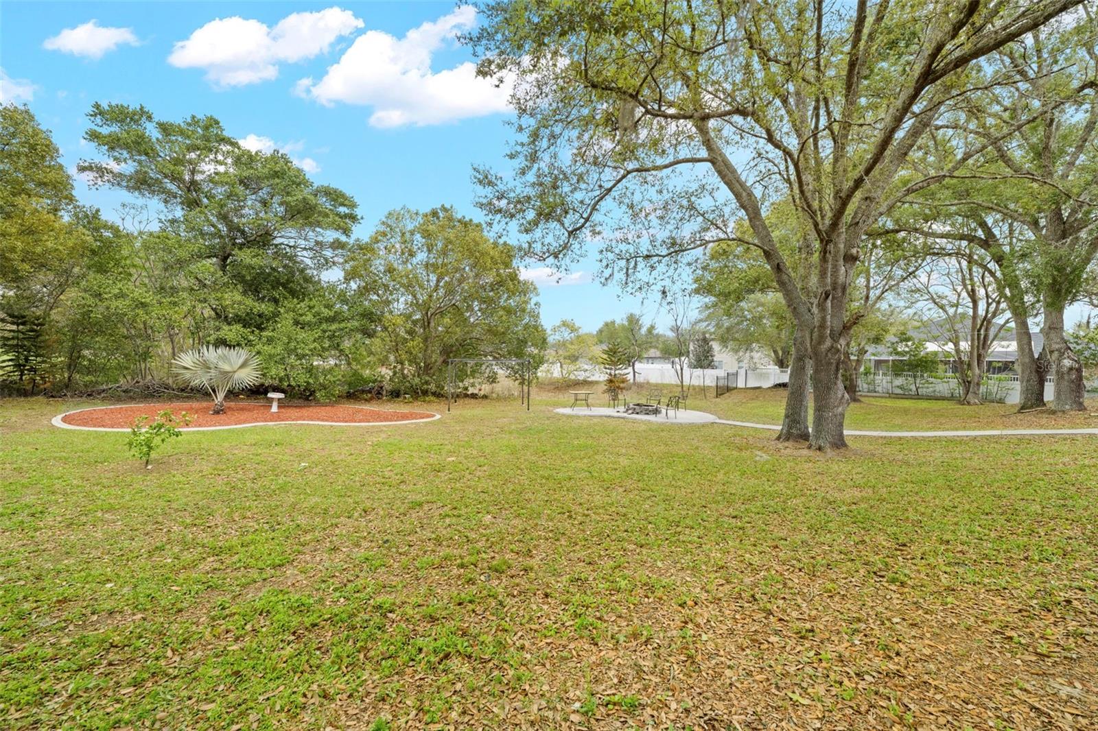 EAST LINDEN ESTATE - Residential
