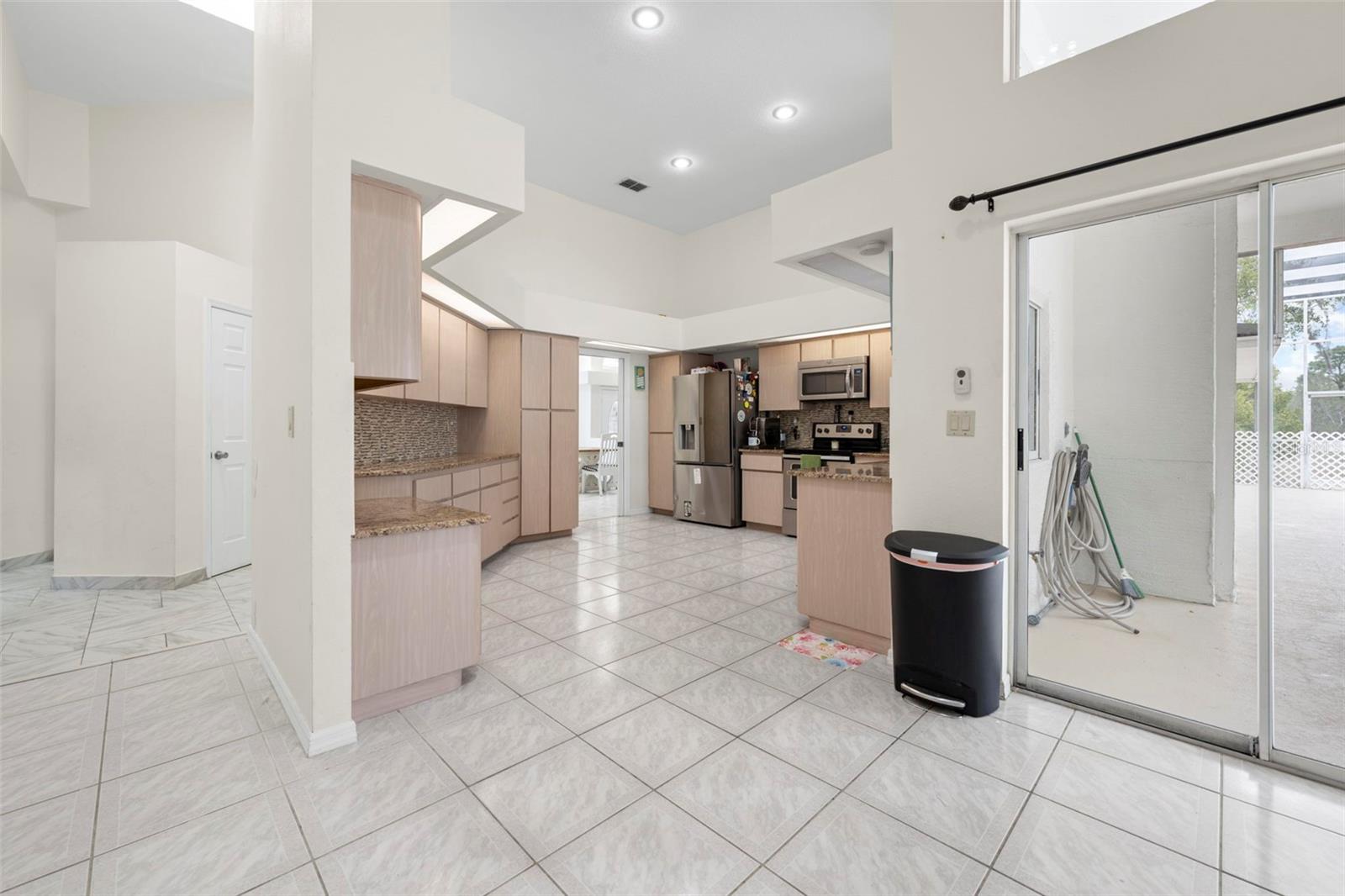 EAST LINDEN ESTATE - Residential