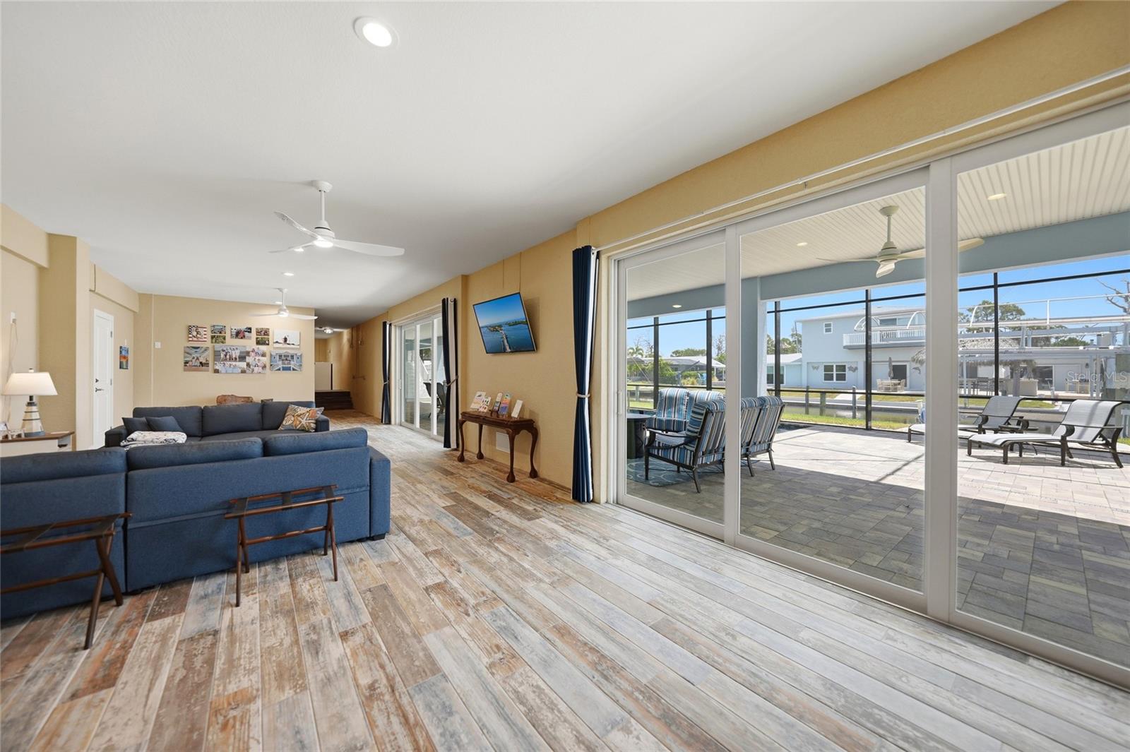 PINE COVE - Residential