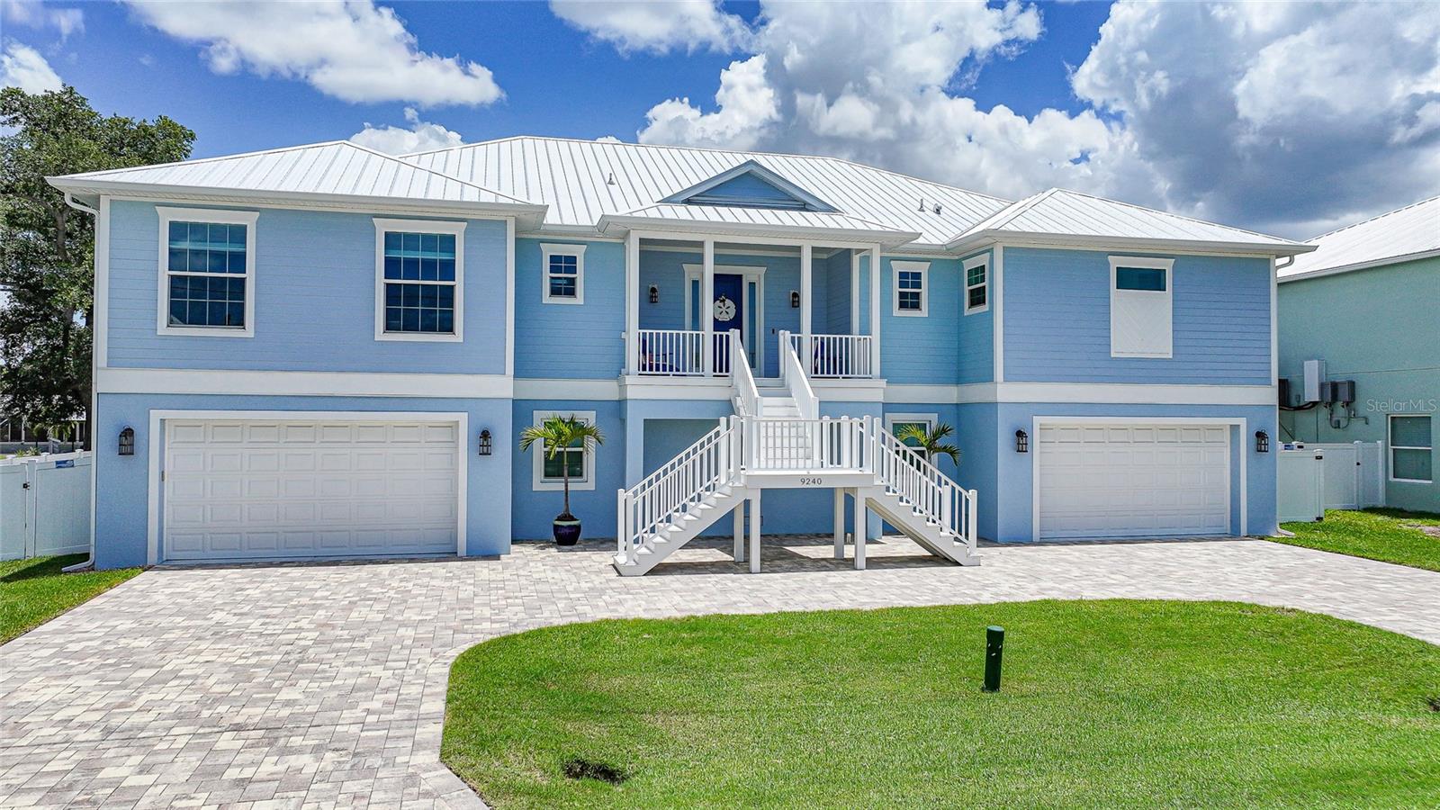 PINE COVE - Residential