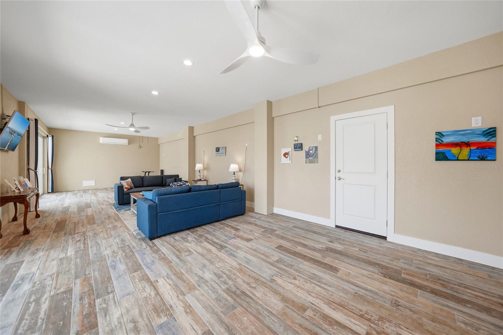 PINE COVE - Residential