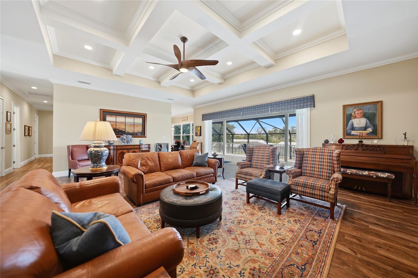 PINE COVE - Residential