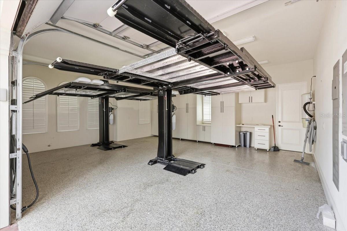 GARDENS/ISLEWORTH UN #2 - Residential