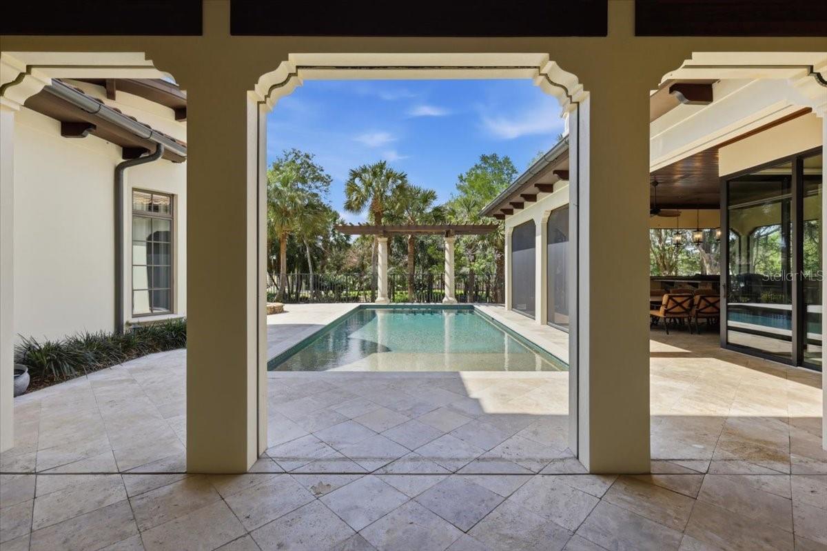 GARDENS/ISLEWORTH UN #2 - Residential