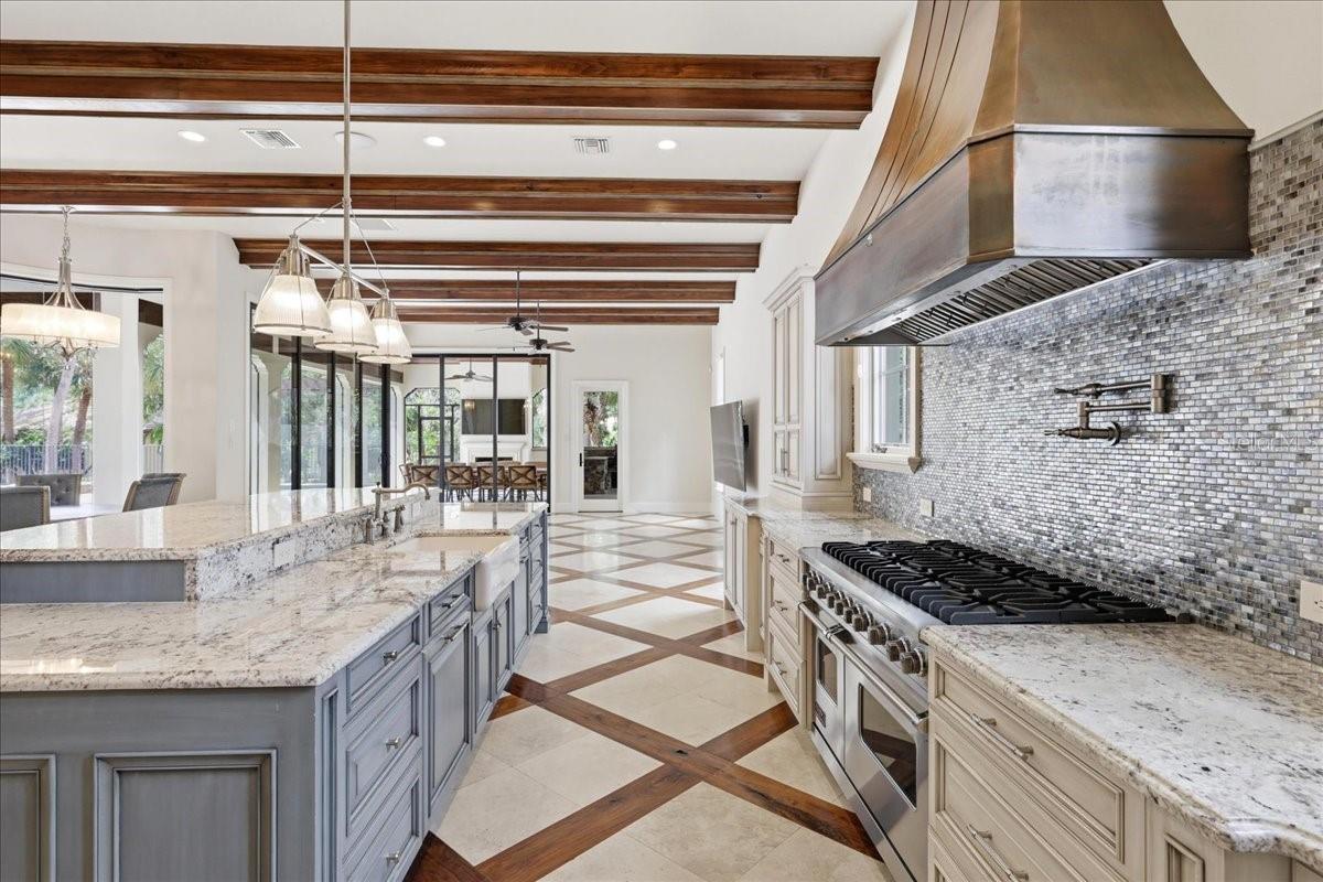 GARDENS/ISLEWORTH UN #2 - Residential