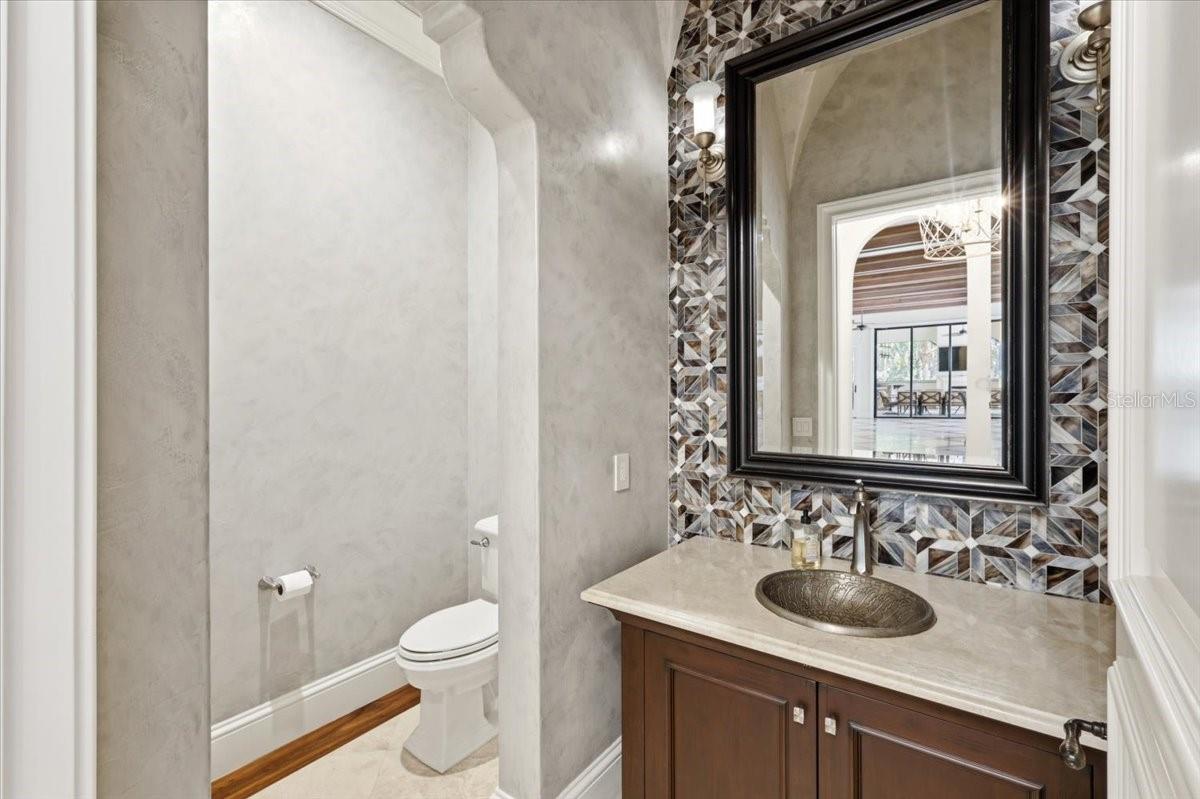 GARDENS/ISLEWORTH UN #2 - Residential