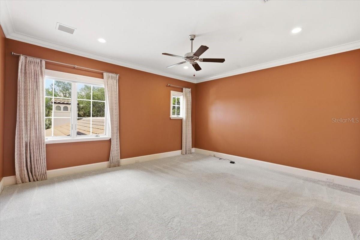 GARDENS/ISLEWORTH UN #2 - Residential