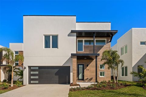 A home in SARASOTA