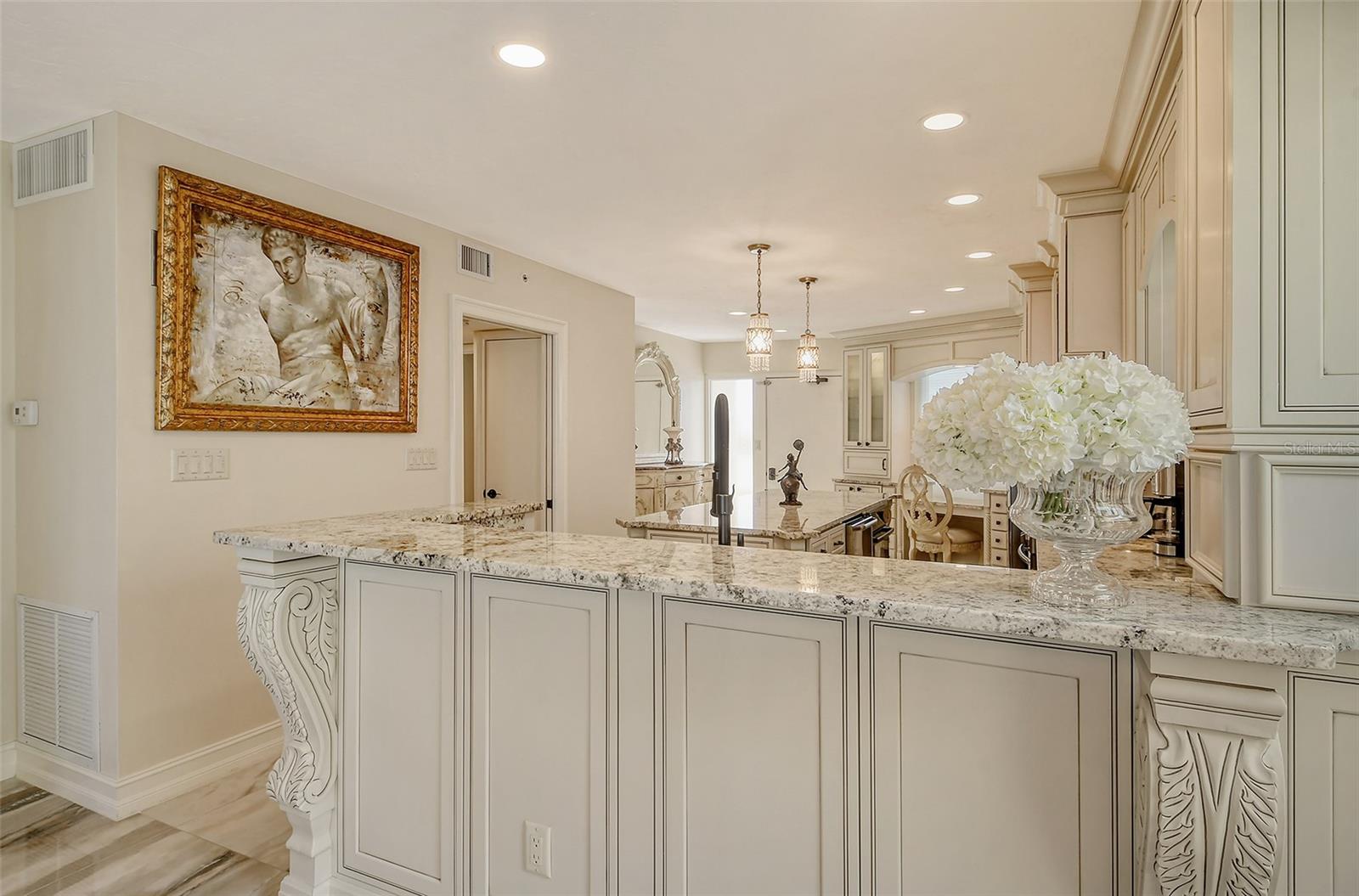 GULF & BAY CLUB PH 6 - Residential