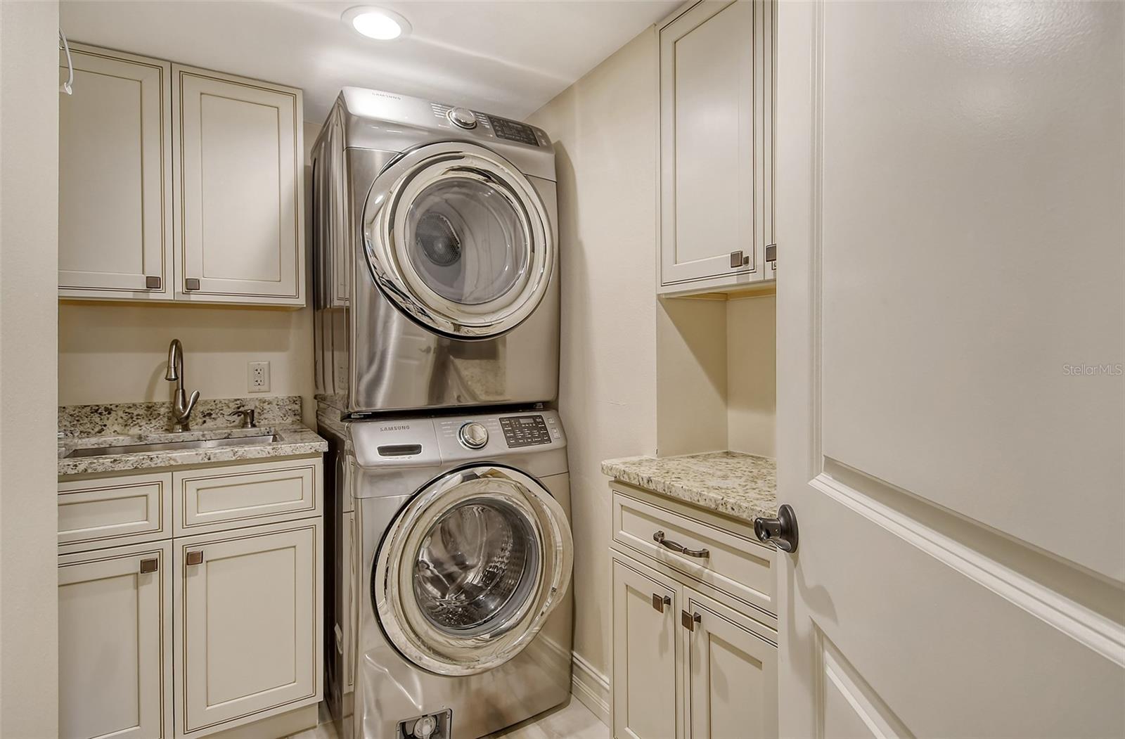 GULF & BAY CLUB PH 6 - Residential